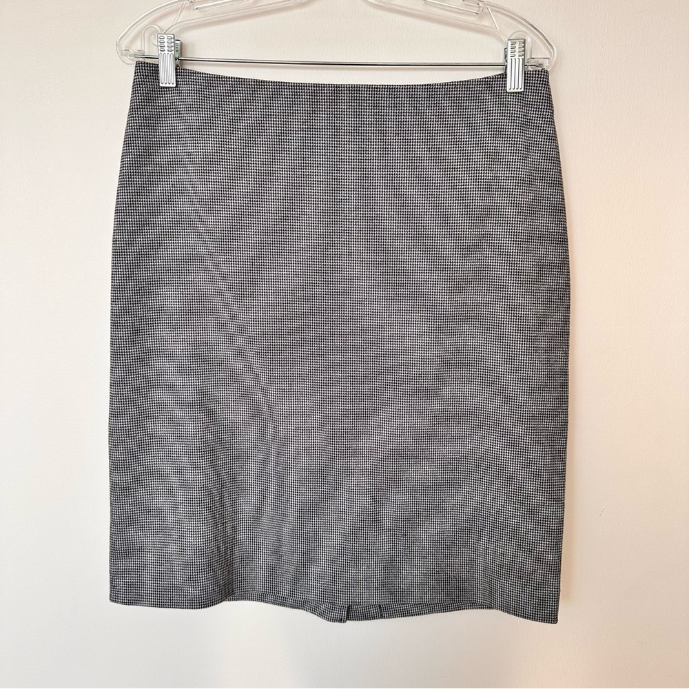 Talbots Houndstooth Pencil Skirt – Size 10